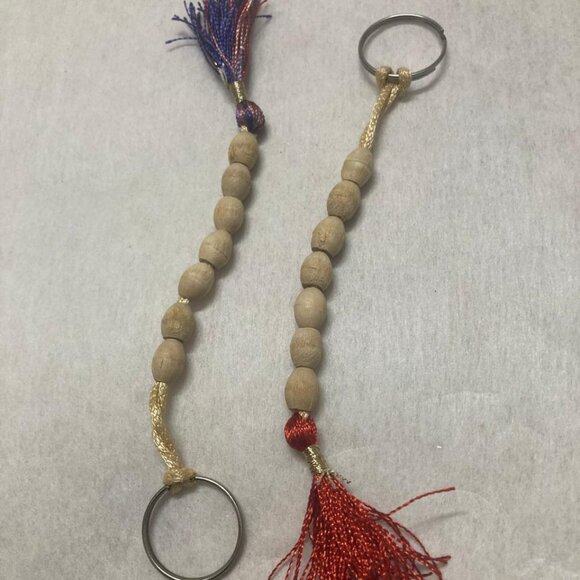 Lot of 2 Short Wooden Beaded Keyring Handmade Tan Beaded Keychain New keyholder - Picture 1 of 7